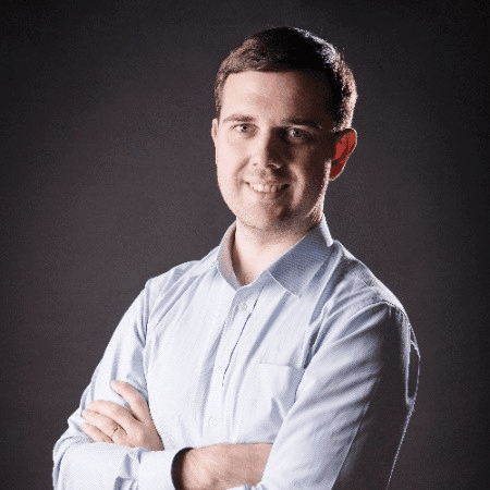 ServBay User: Luke Martinelli, Quản lý dự án IT